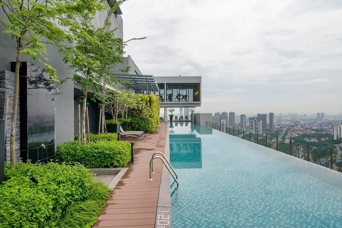 Millerz Square Family Rooms, By Twofive Kuala Lumpur